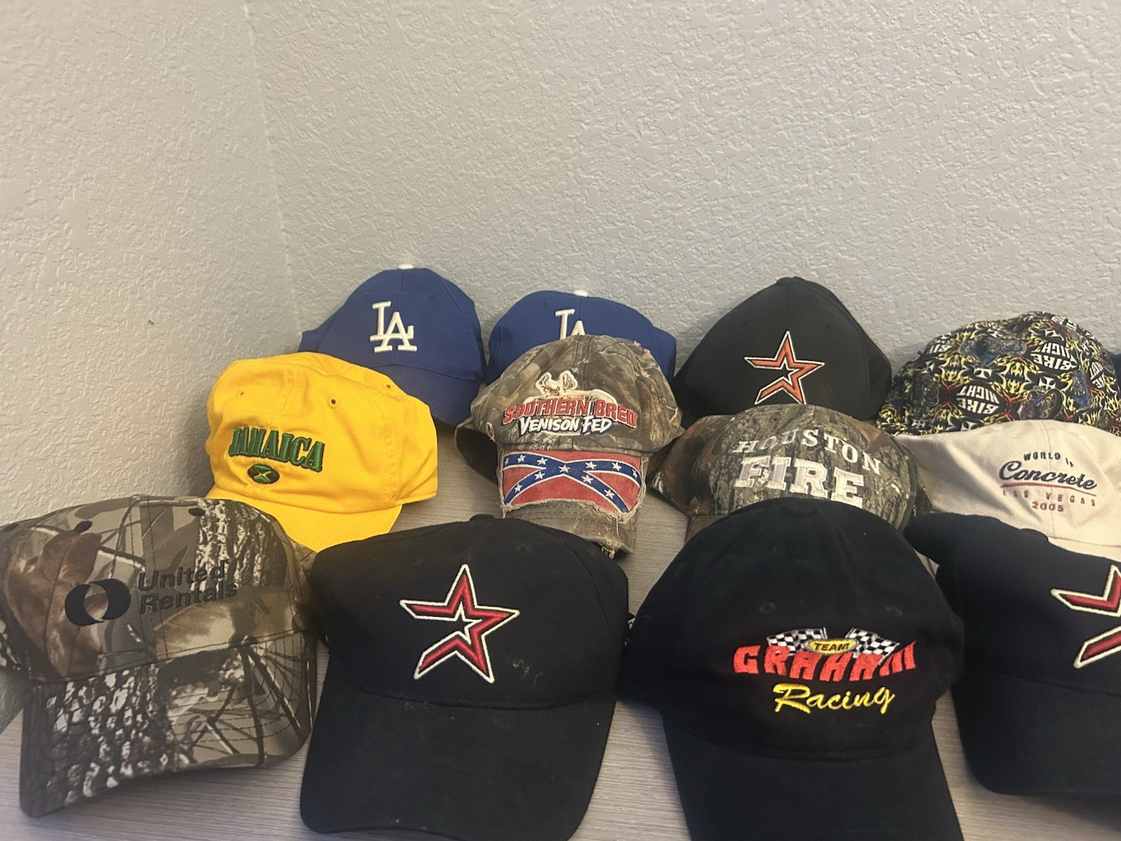 baseball caps - image 4
