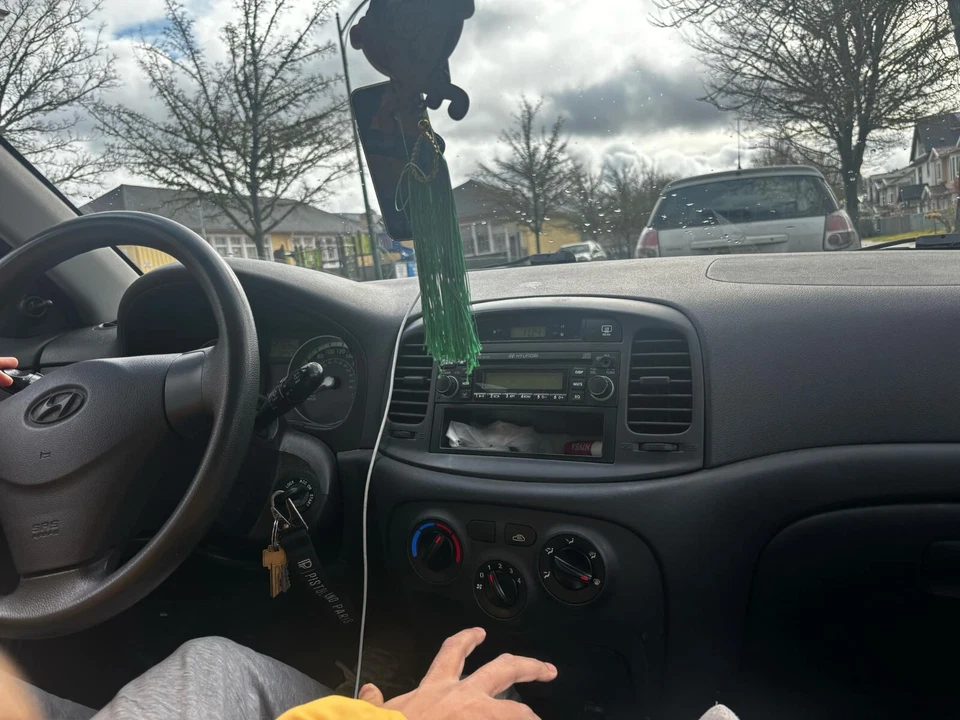 Hyundai: Accent Foto 2 de 4