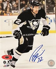 Patric Hornqvist  AUTOGRAPH Photo Pittsburgh Penguins Signed 8x10 COA