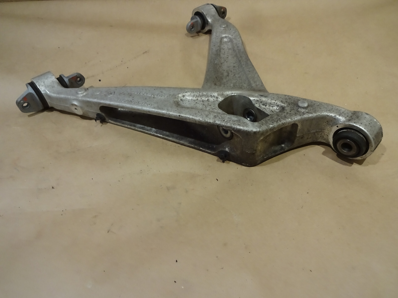 McLaren 650S-MP4-12C RH Rear Lower Control Arm P/N 11B0080CP.01