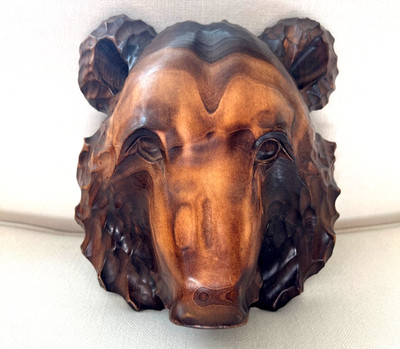 VTG  Japanese  AINU aborig carved wooden bear head wall mount Signed 9''H X 8'' W