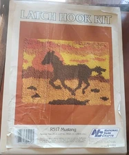 Latch Hook Rug Wall Hanging Kit Horse Wild Mustang National Yarn Crafts