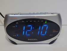 Emerson Research Black/Silver Alarm Clock/Radio Model CKS1862