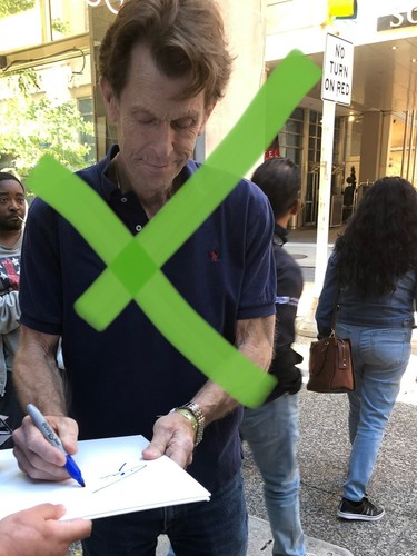 Boceto de Batman autografiado firmado por Kevin Conroy prueba exacta 11x14 - Imagen 5 de 6