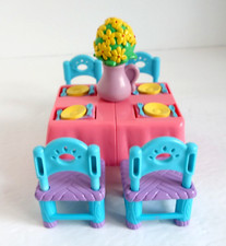 2003 Dora the Explorer Dining Room Set Flip Table Vase Dora's Talking Doll House