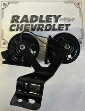 NEW GM OEM 17-21 ACADIA,BLAZER,XT5,XT6 ELECTRICAL HORN GMC 84782549