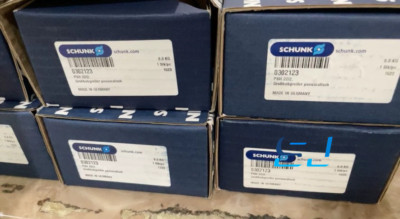 Brand new SCHUNK PSH-22-2 0302123 Air Claw Cylinder PSH-22-2 0302123