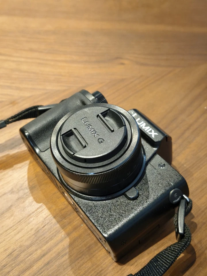 Panasonic LUMIX DC-G100K 20.3MP Mirrorless Camera - Black (Lumix G Vario 12-32mm, photo 1 of 4