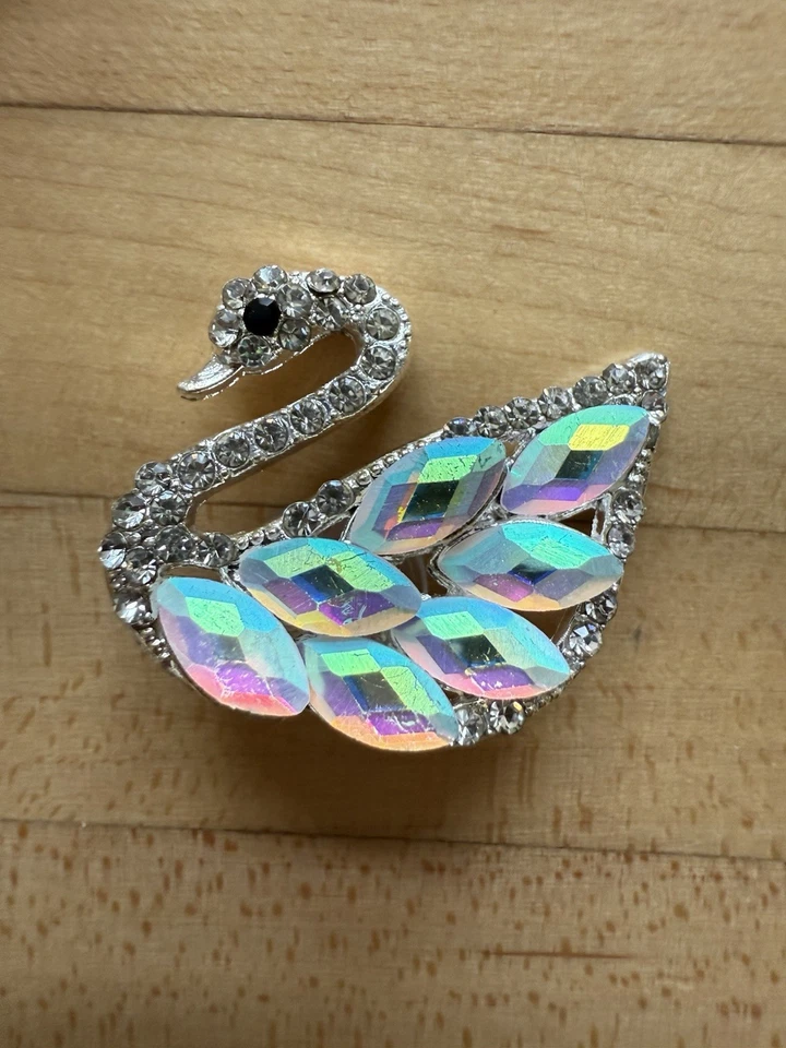 CC No. Lote de 3 5, Jewel, Swan Bling Compatible con Dijes de Cocodrilo Jibbitz Foto 4 de 4