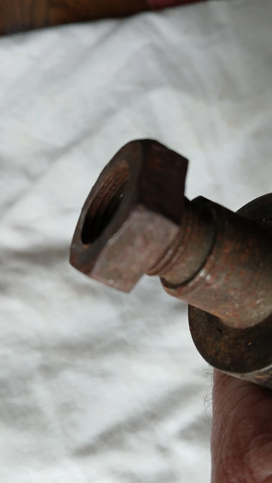 Vintage Caterpillar Pony Motor Camshaft #4B4991 Parts Only - Image 3 of 4