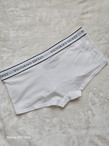 Pantalón corto Victoria's Secret Logo Boyshort Panty Selecciona tu talla y color ** - Imagen 14 de 18