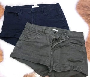 H M Womens Shorts Lot Of Two Blue And Green Shorts Size 6 H M