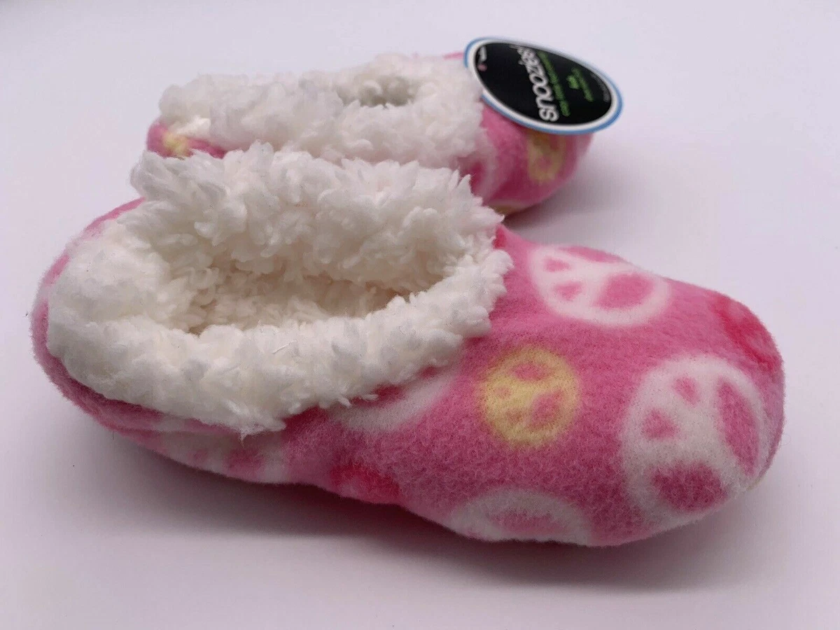 Pink hotsell slippers girls
