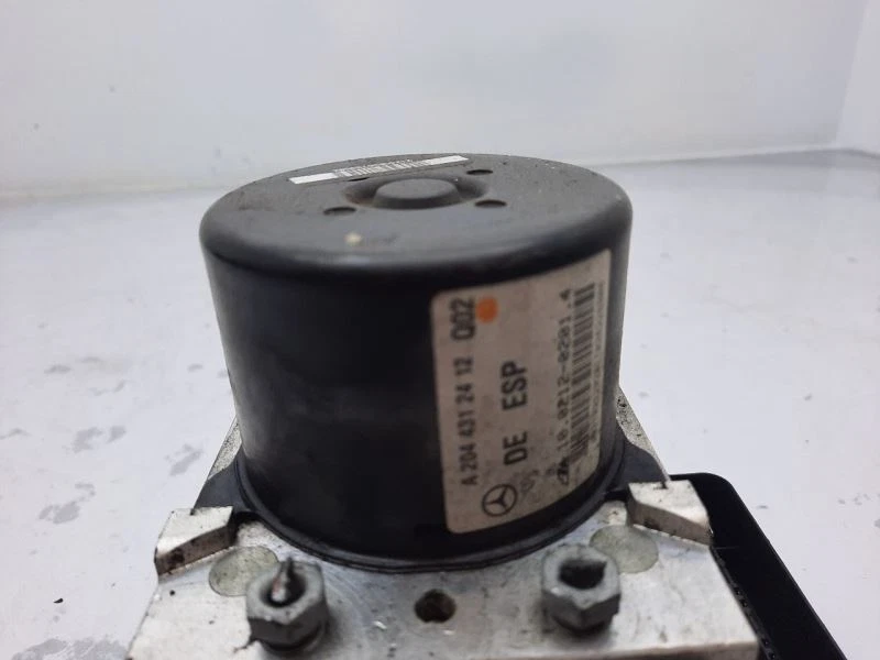 Anti-Lock Brake Part 204 Type Assembly C350 Fits 08 MERCEDES C-CLASS 2044312312  - Image 4 of 4