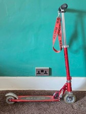 Genuine Micro Classic Swiss Design Folding Scooter Red Good Condition