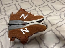 New Balance 990v4 Orange Size 7Y