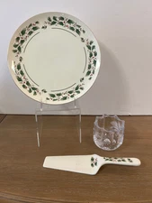 HOLLY & BERRY PORCELAIN CHRISTMAS Cake Plate, Server And Holly Candle Holder