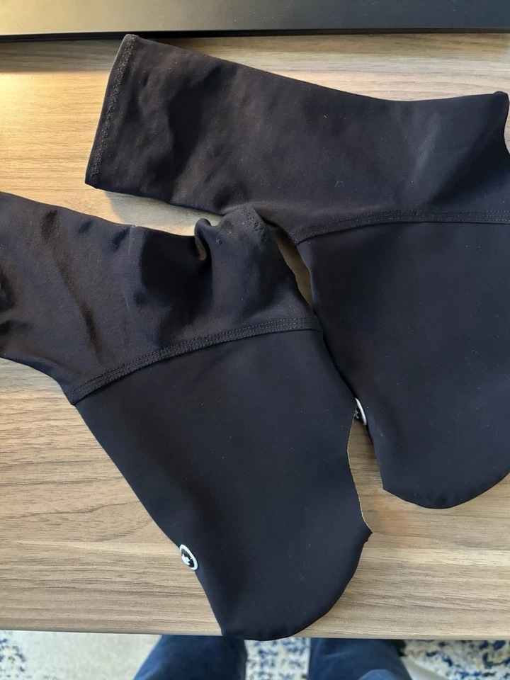 Assos - Assosories Spring Fall Booties Men's Size I - Image 4 of 4