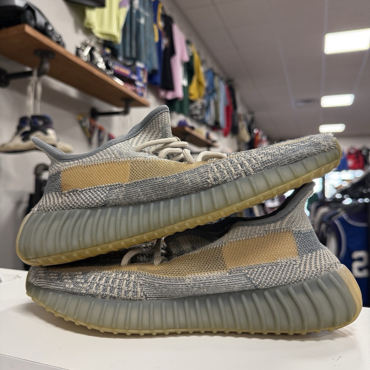 Size 8.5 - adidas Yeezy Boost 350 V2 Israfil (FZ5421) 194816598193 