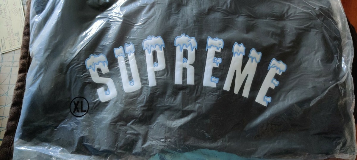 Supreme Icy Arc Hoodie FW20 | Size XLARGE | New | eBay Supreme Icy Arc Hoodie FW20 | Size XLARGE | New | eBay