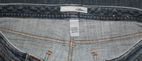 Chico's Platinum Denim Capris Cropped Pants Snap Cuffs 2.5 - Picture 8 of 8
