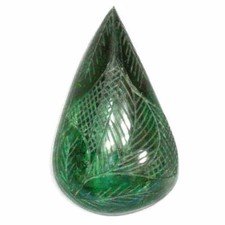 1020 CTS--CERTIFIED--MUSIEUM BIG SHOW CASE PIECE--100 % NATURAL EMERALD--CARVING