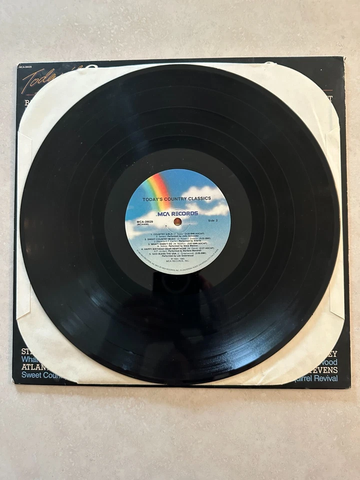 TODAY'S COUNTRY CLASSICS vinyl LP- George Strait - Reba McEntire -John Schneider - Image 4 of 4