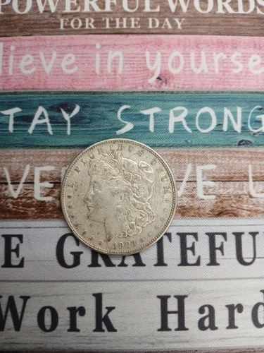 Silver 1921 S  Morgan Dollar very good looking coin  TP-9787