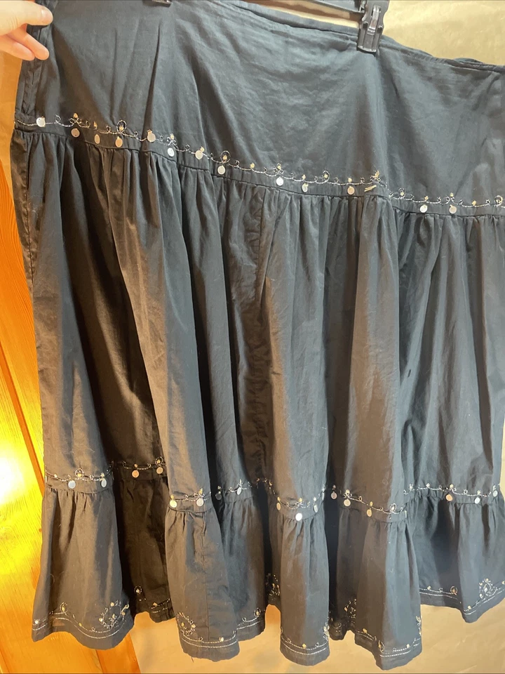 Maxi Falda Mujer Volantes Negra Talla 24W Cremallera Lateral Boho Detalles 100% Algodón Foto 4 de 4