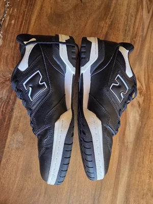 New Balance 550