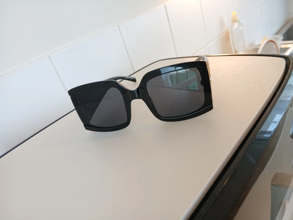Dior lunettes de soleil femme rectangulaires noires verres gris teintés - Photo 2/4