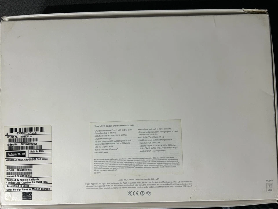 Apple MacBook Air A1465 11" - Image 2 of 4