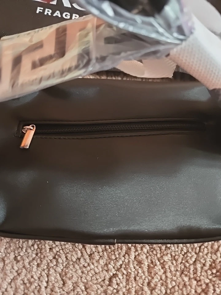 Versace Fragrances Silver Belt Black Bag Travel Pouch Fanny Pack + Dust Bag New - Image 4 of 4