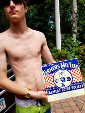 Vintage Original Farmers Mix Feed metal farm sign Pig cow chicken sheep Graphic