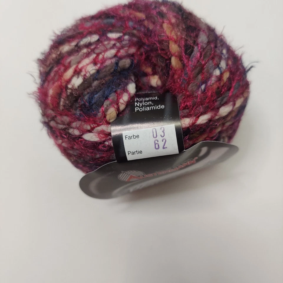 Austermann Playa Yarn Lot of 18 Balls 50g each Fuchsia Blend Pretty Pink Red - Image 3 of 4