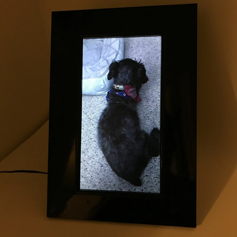 eTEC 9" Digital Photo Frame PF9100 | Music, Video, Calendar, Alarm | Wall-Mount - Image 2 of 4