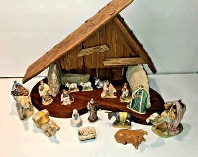 Vtg Musical Nativity Set Hand Painted Ceramic Figures Wood Stable Complete Works