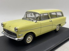 MINICHAMPS Opel Rekord P1 Caravan Yellow 1:43 Diecast modelcar