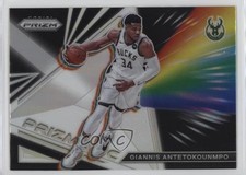 2021-22 Panini Prizm Prizmatic Silver Prizm Giannis Antetokounmpo #29 04dh