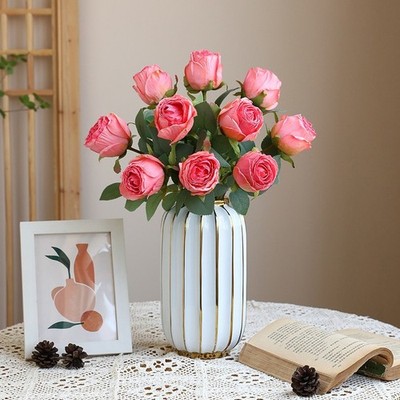 Künstlicher Rosenstrauß Seidenblumen für Hochzeit und Wohndeko Display