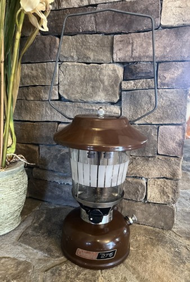 #ad Vtg 1979 Coleman Model 275 Brown Lantern Dual Double Mantle Picket Fence Globe $46.99