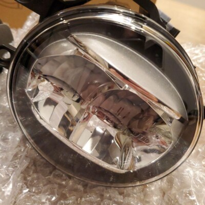Toyota Landcruiser/ Noah /Voxy/Alphard Genuine LED Fog Lamp Set