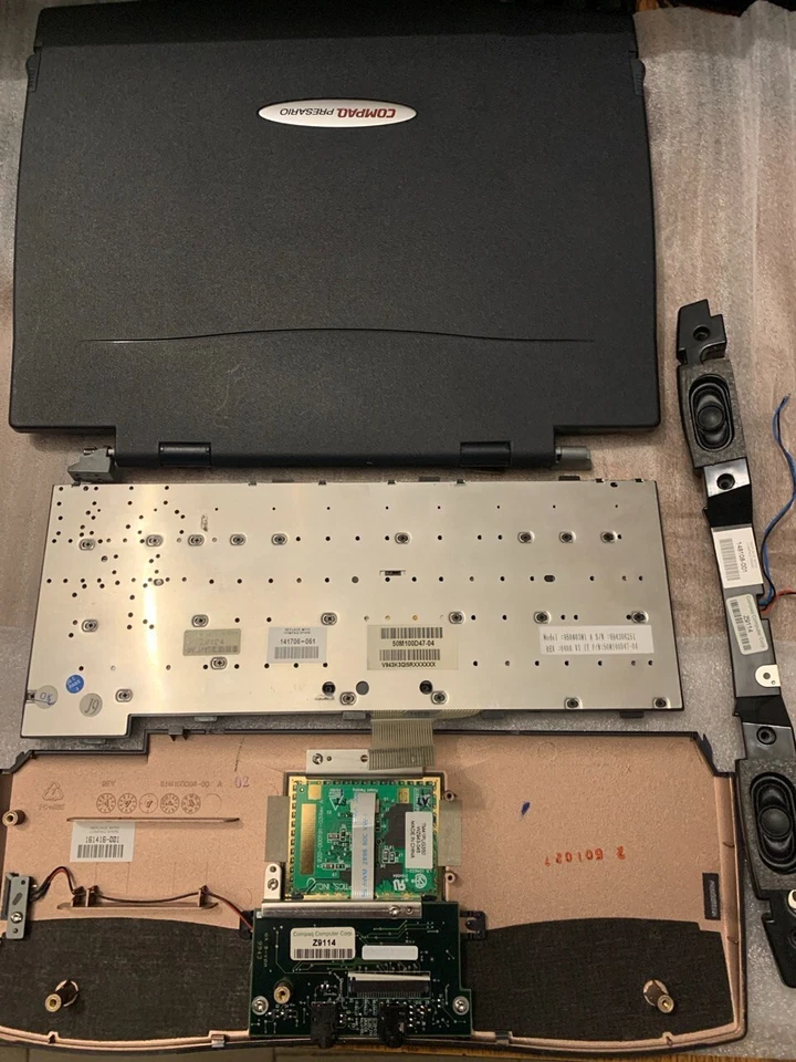 parti di ricambio notebook Compaq Presario 1246 (Display,tastiera,poggiapolsi) - Immagine 2 di 2