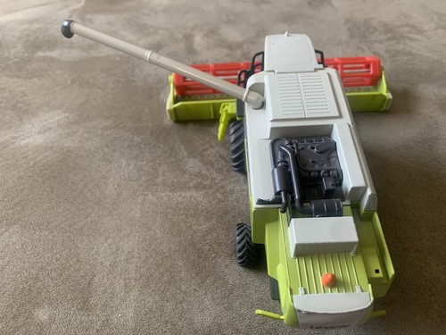 Siku Claas Lexion 600 Combine Toy Model Metal & Plastic w/ Rubber Tires 9.5”Long - Picture 6 of 15