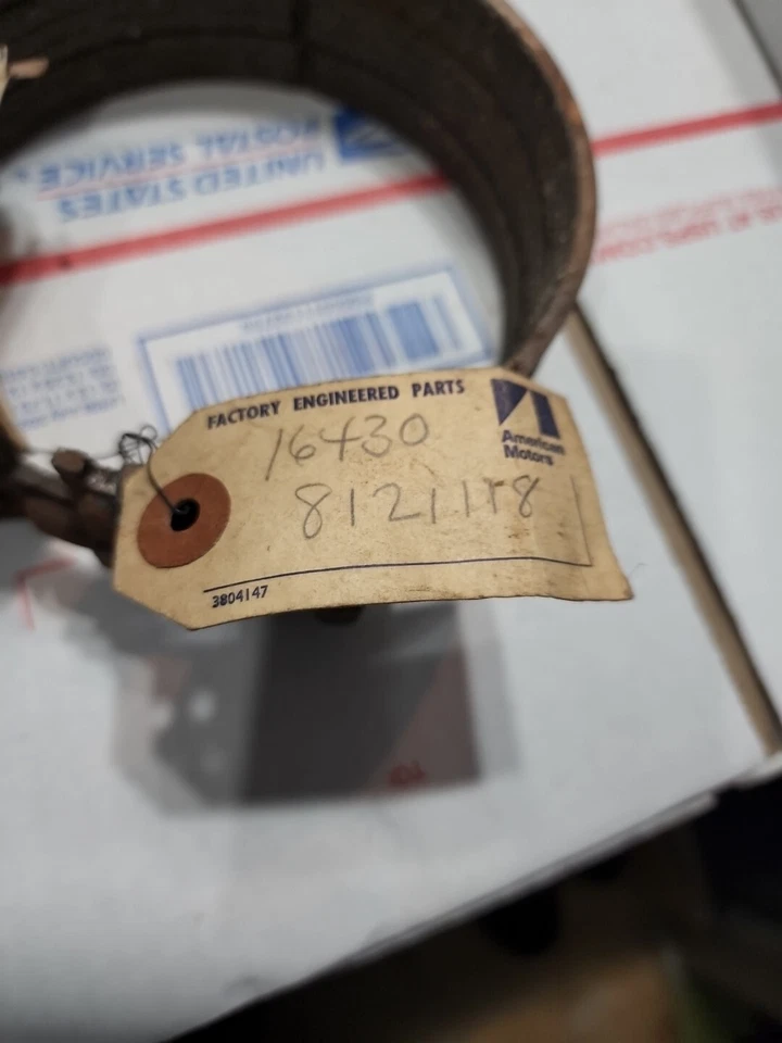 American Motors AMC 1972-78 con 304 1974 con 258 (exc. Hd) A/T banda inversa 8121118  Foto 4 de 4