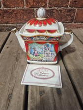 James Sadler "Romeo & Juliet" Shakespeare Themed Teapot Hancrafted In England