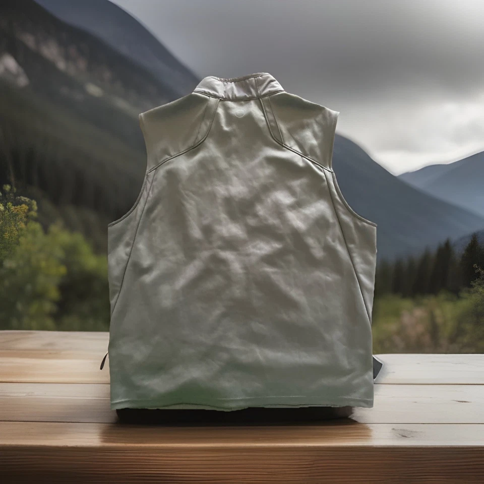 Peter Millar, Men’s Fuse Elite Hybrid Gray Vest, Sz L. - Image 4 of 4