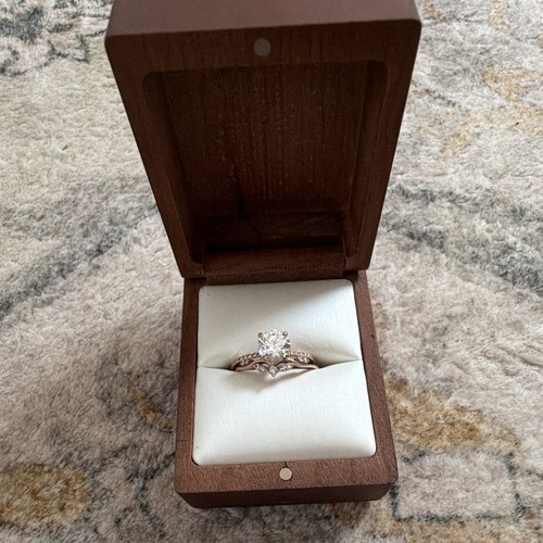 Brilliant Earth 14k Rose Gold Oval Moissanite Engagement/Wedding Ring Set 8.5