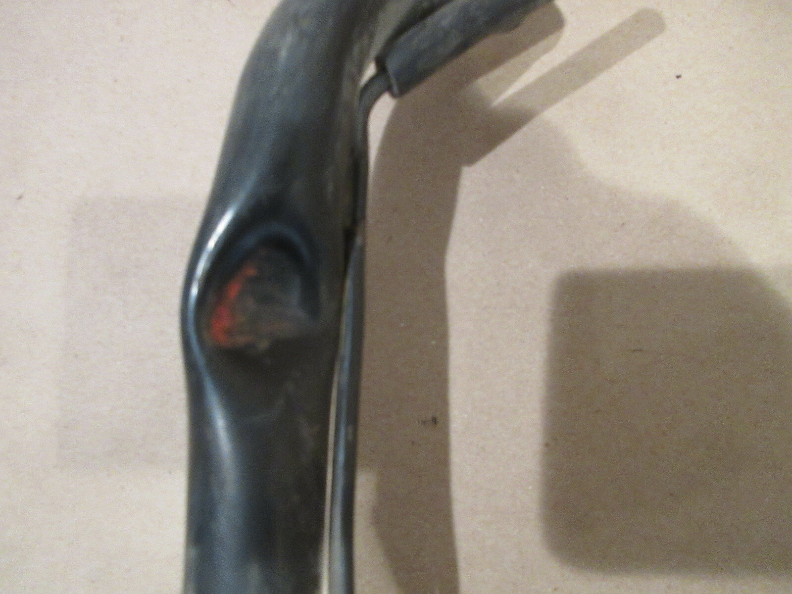 Maserati 4200 - Air Delivery Tube (Damage) - P/N 195066 