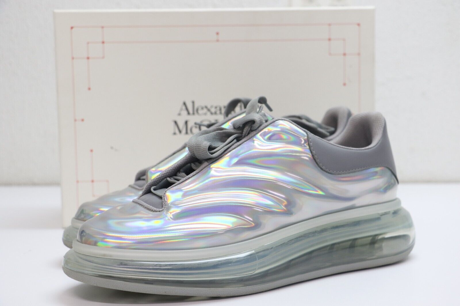 ALEXANDER MCQUEEN White Holographic Oversized Sneakers (Review) 